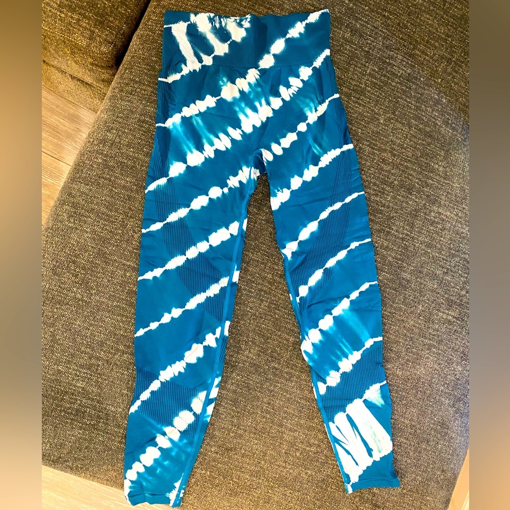 VS PINK- Teal tie dye leggings